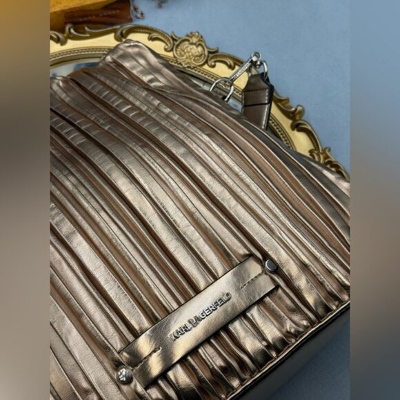 🆕 KARL LAGERFELD PARIS 🧿 NWT K/Kushion Folded Tote, Champagne Muted Metallic - Picture 14 of 16